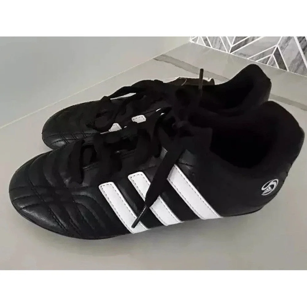 New Adidas Kids Soccer Shoes Youth 3 New Black White Or Football Baseball